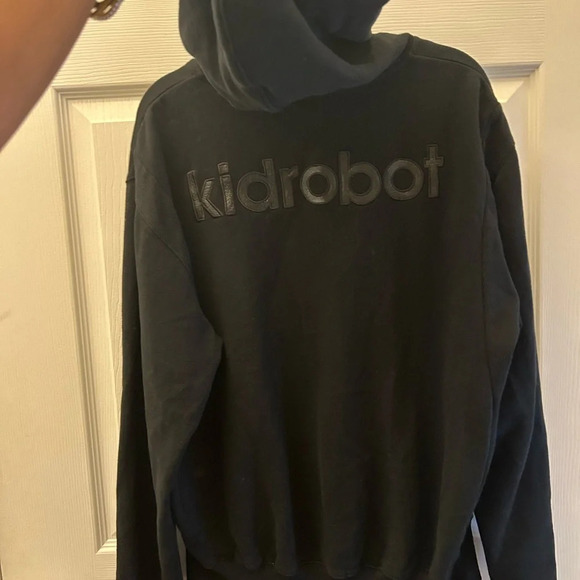 . Limited edition kid robot hoodie black size L - Picture 3 of 6
